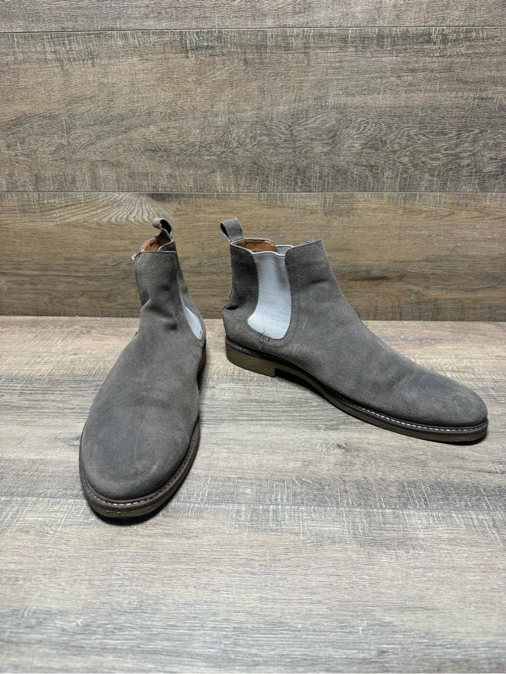 Gordon Rush Men’s Gray Suede Chukka Chelsea Boots